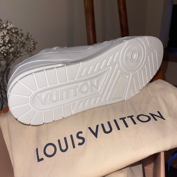 Louis Vuitton men shoes, brand new size 43 European - Picture 4 of 9